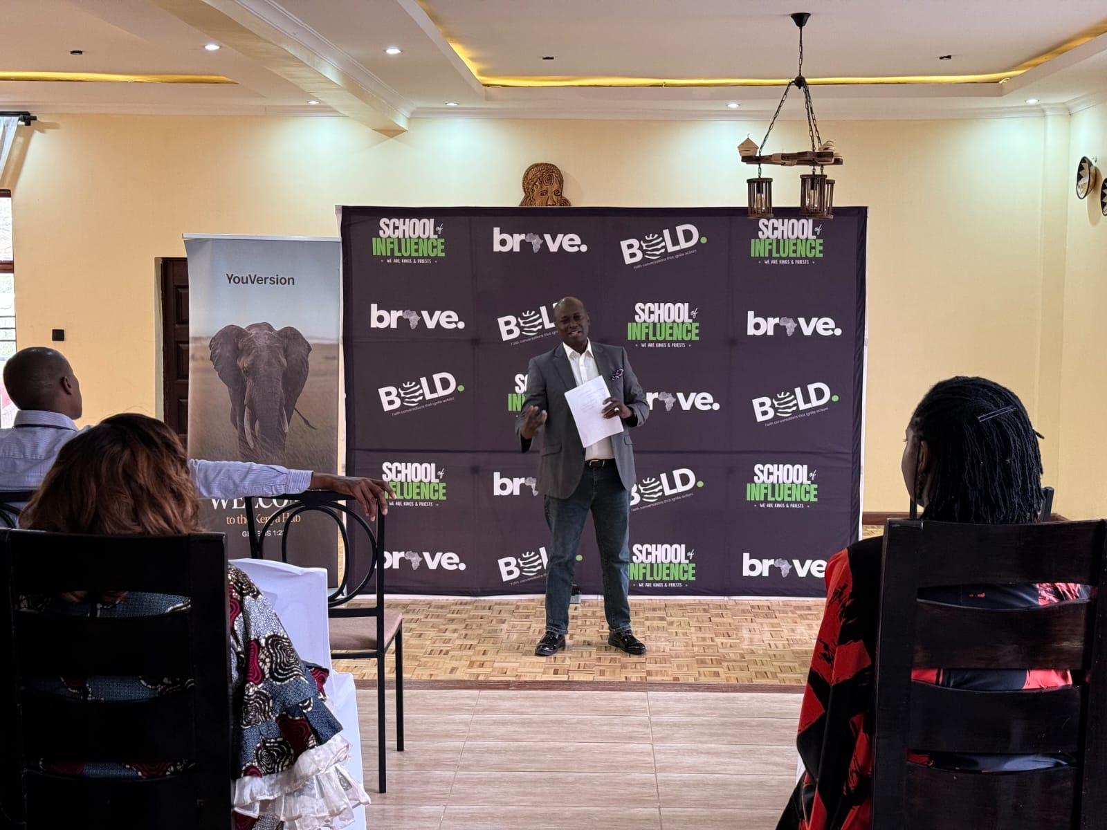 A facilitator teaching a live Cohort 1 masterclass